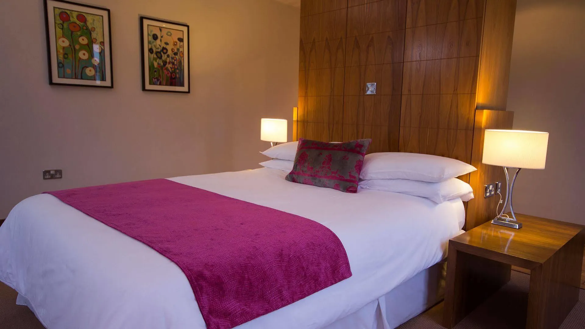 The Huntsman Inn Galway Hotel