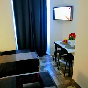 pula-center-studio-apartments.in-istria.net/