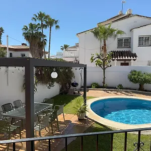 nerja-paradise-rentals-villa-victoria.es-andalucia.com/
